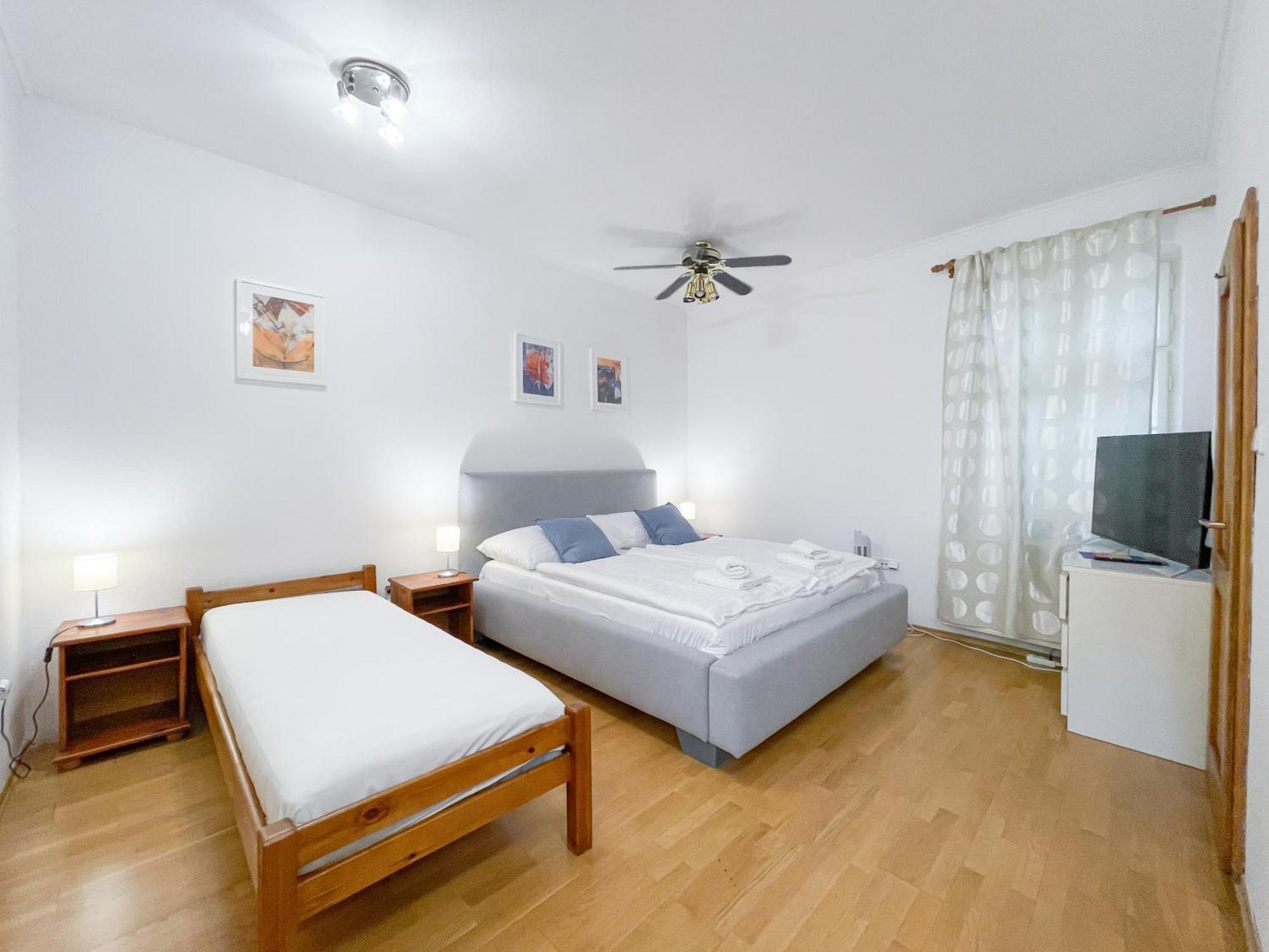 Hotel Penzion Portus à Bratislava Extérieur photo